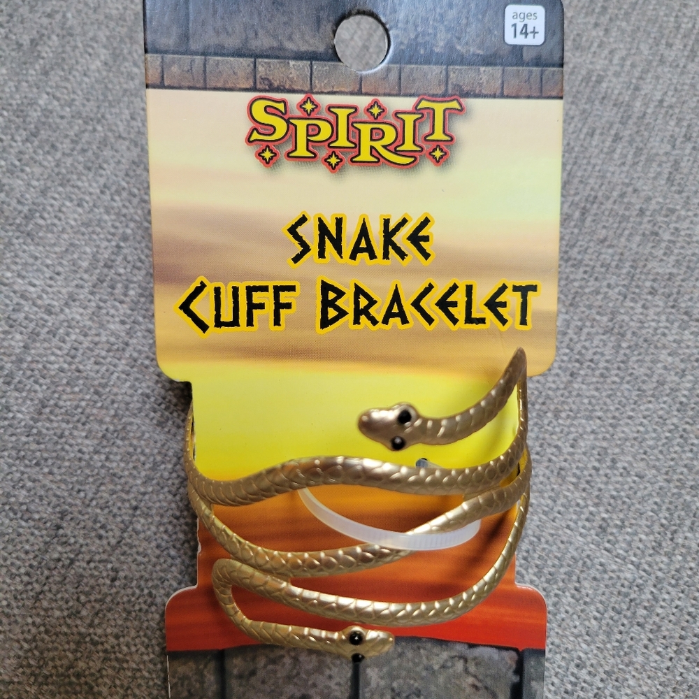 NWT snake cuff bracelet
